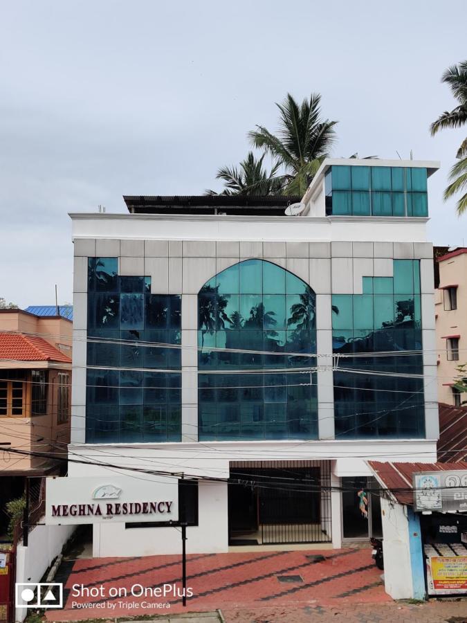 Meghna Residency Hotel Thiruvananthapuram Exterior foto