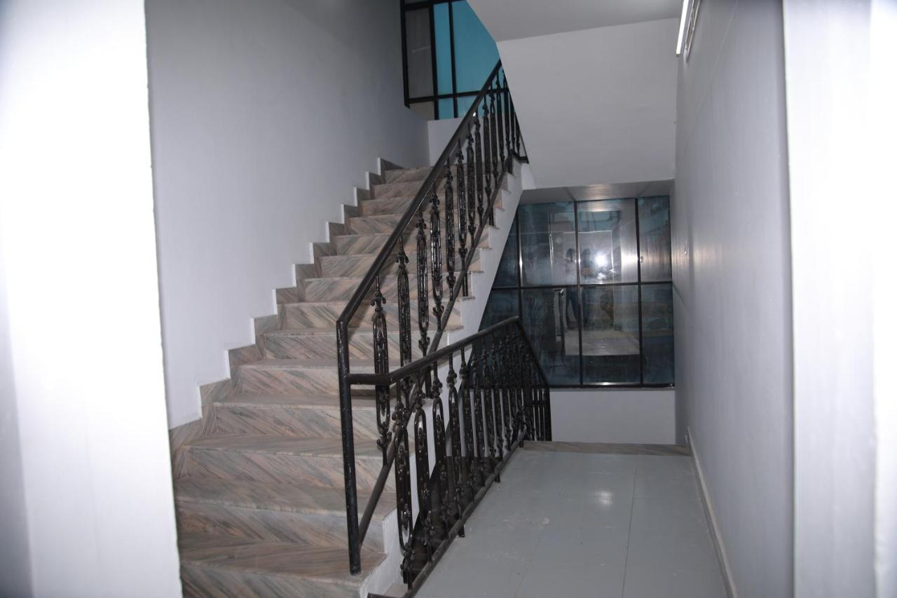 Meghna Residency Hotel Thiruvananthapuram Exterior foto