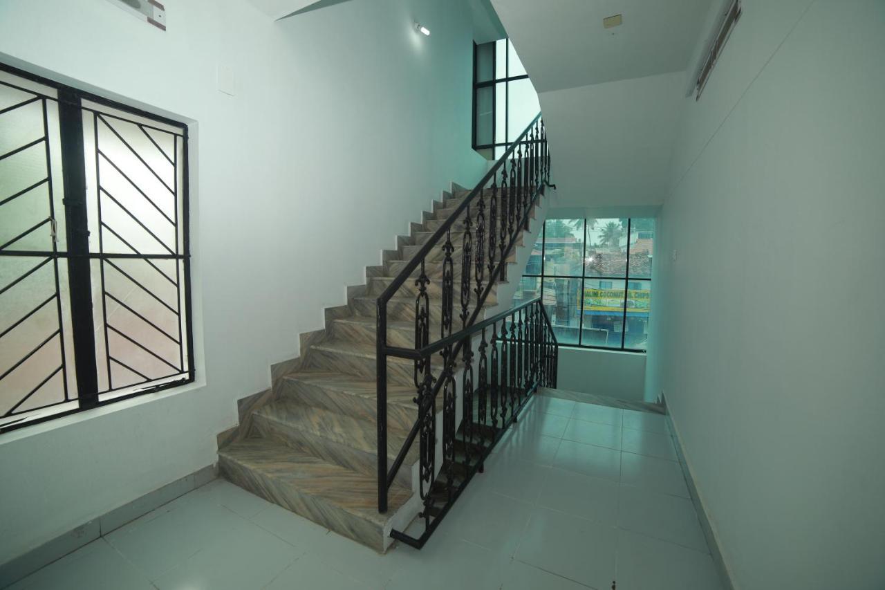 Meghna Residency Hotel Thiruvananthapuram Exterior foto